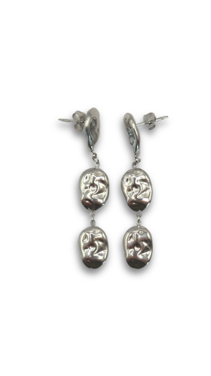 Elara Drup Earrings