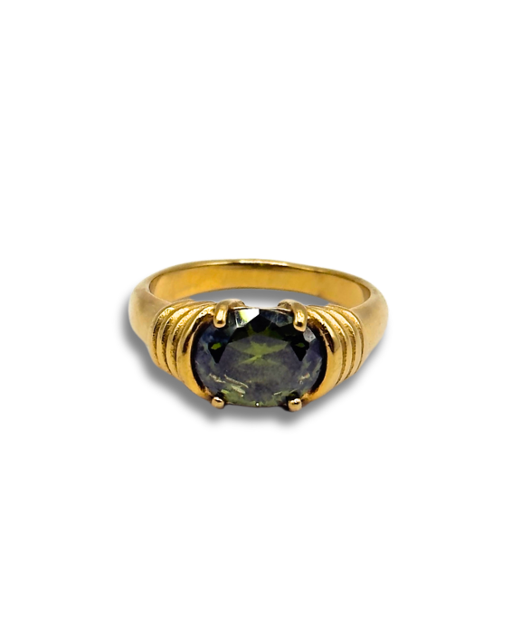 Dahlia Green Ring