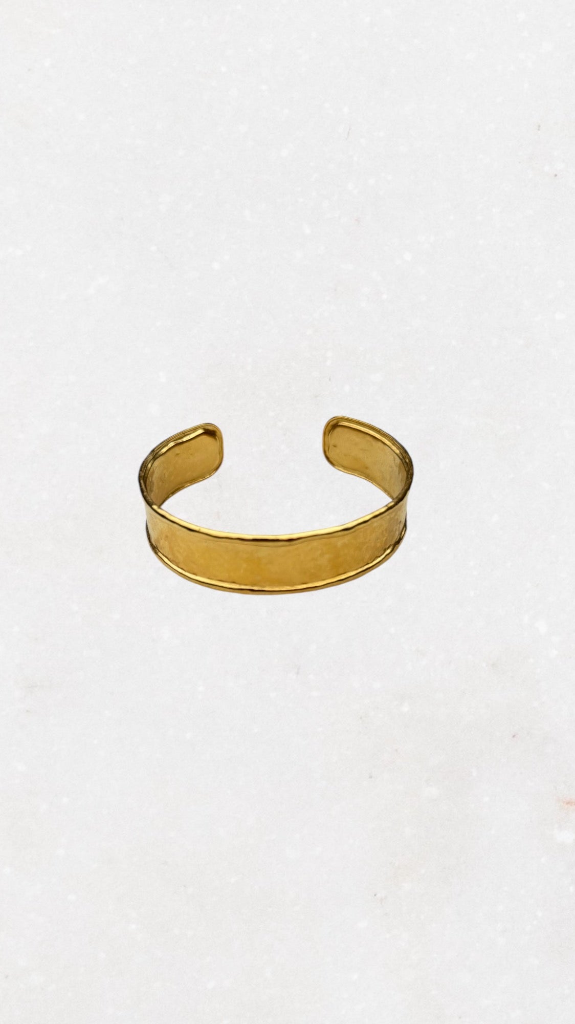 Elegant Golden Bangle