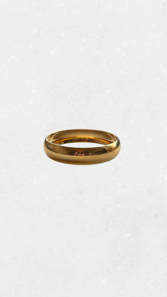 Elegant Golden Loua Bangle