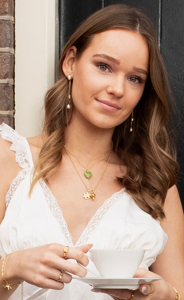 Belle Pearl Earrings